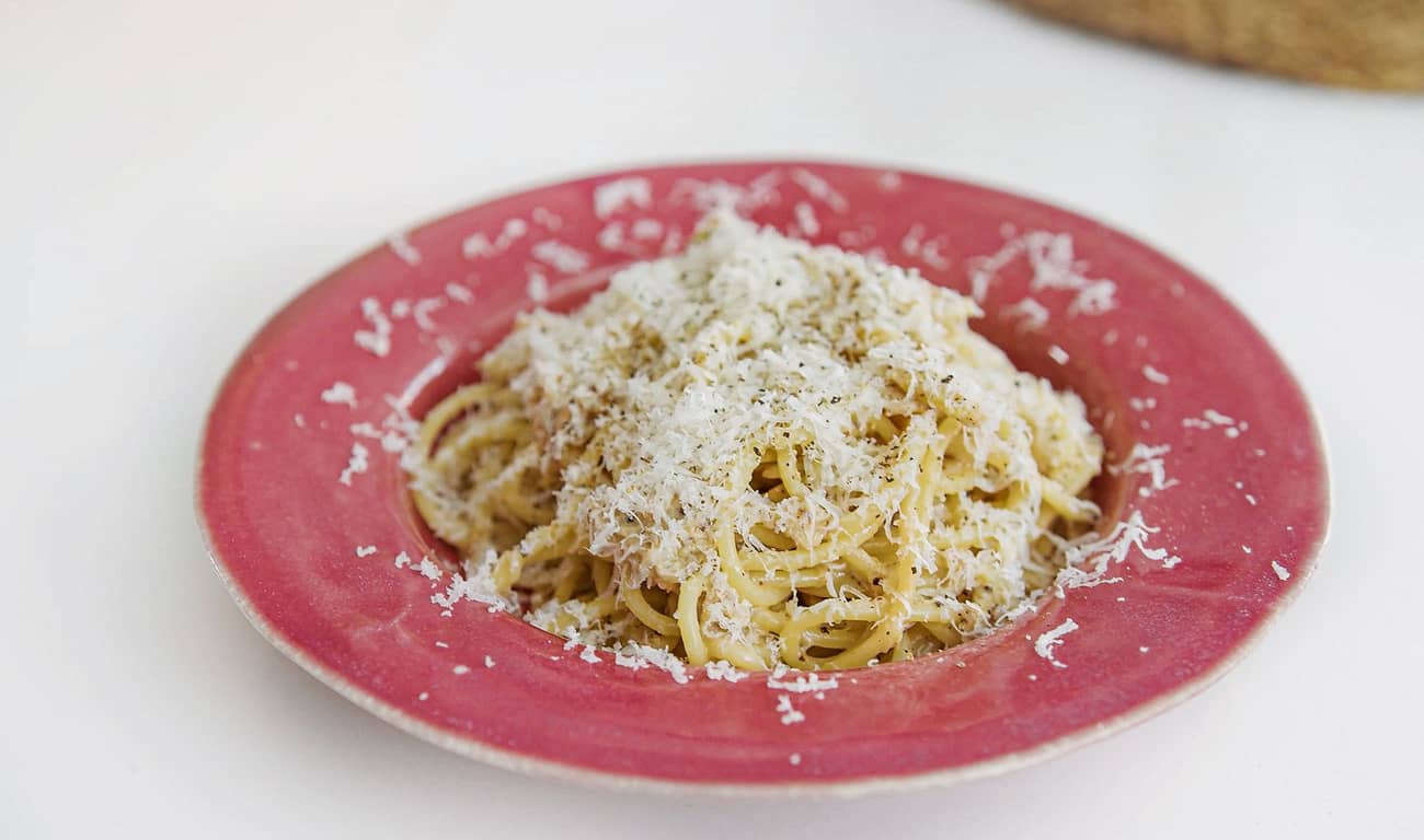 Black Pepper Crab Cacio e Pepe