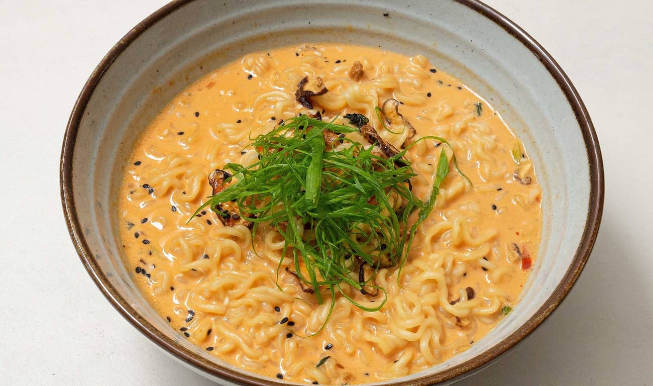 Kewpie Mayo Instant Noodles