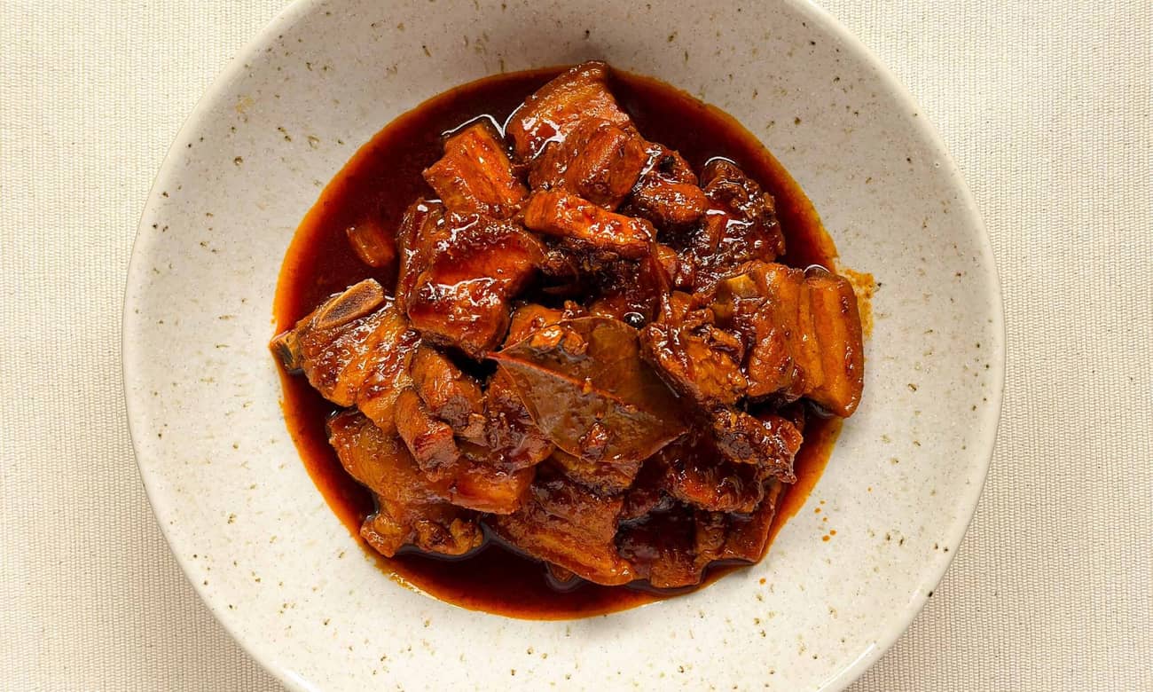 Pork Adobo sa Atsuete
