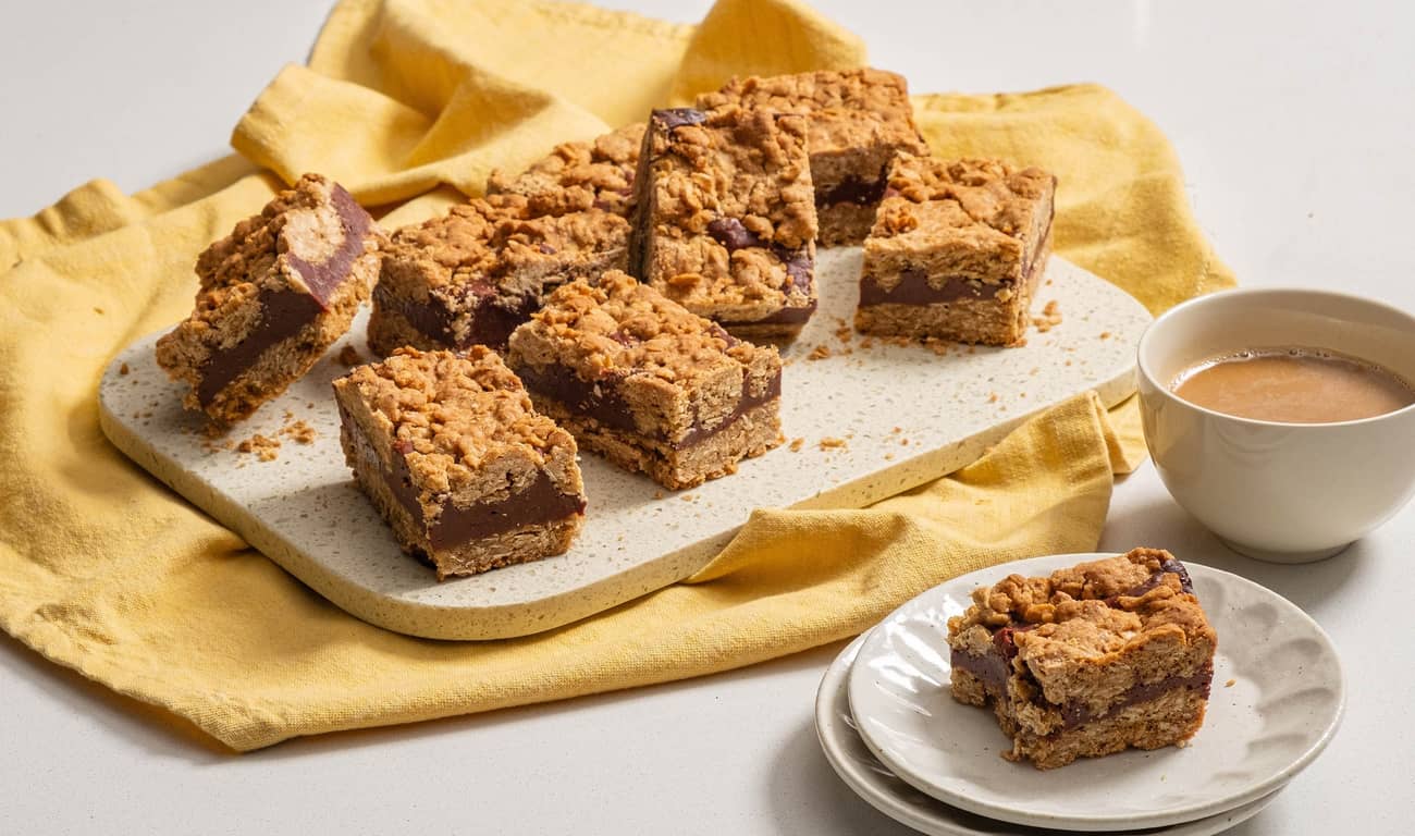 Dark Chocolate Oatmeal Revel Bars