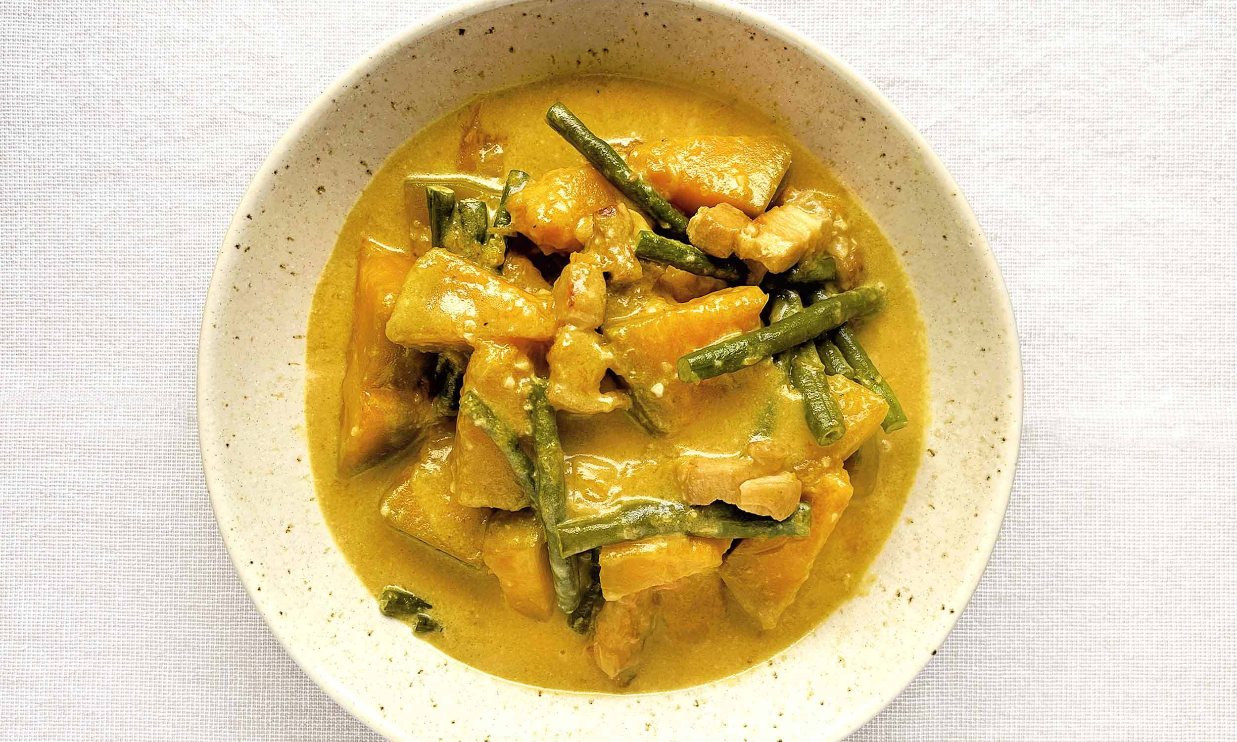Ginataang Hipon (Shrimp in Coconut Milk) | Pepper.ph - Easy and ...